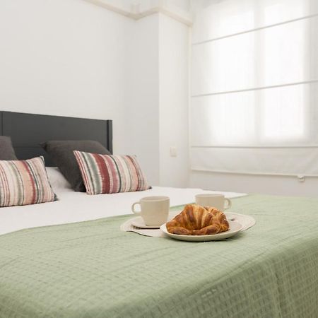 Precioso Apartamento Con Habitacion Separada En Centro Historico De Málaga Exterior foto