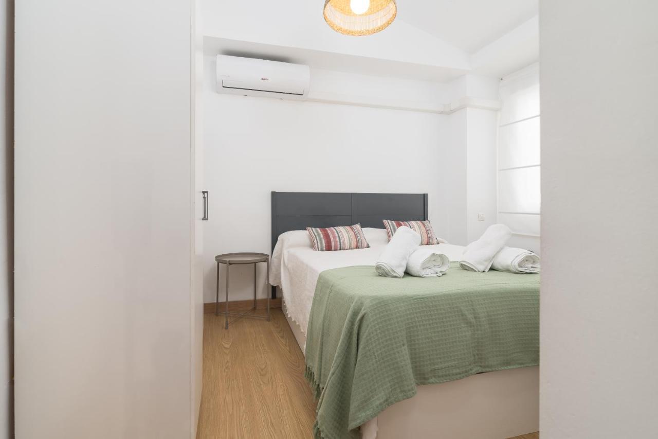 Precioso Apartamento Con Habitacion Separada En Centro Historico De Málaga Exterior foto